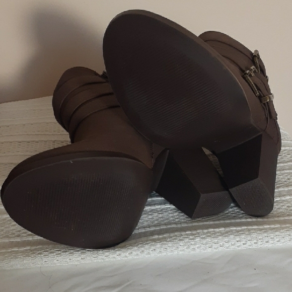 JustFab Dark Brown Heeled Boots with Buckles - Picture 6 of 10